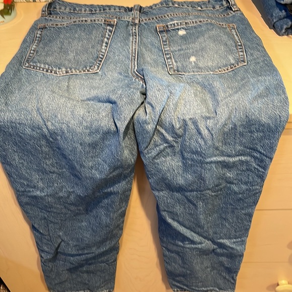 Jeans - Picture 3 of 3